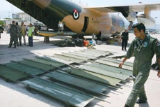 UN Aid Convoy Finally Reaches Tyre