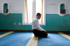 Ex-Catholic Seeks to Strengthen Cultural Ties in Embracing Islam