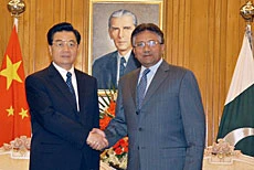 Pakistan, China Sign Free Trade Deal