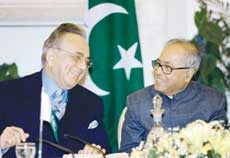 India, Pakistan Sign Nuclear Deal