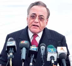 Islamabad, Delhi Should Step Up Peace Efforts, Says Kasuri