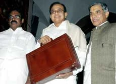 India Targets Poverty in New Budget