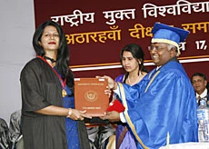 Sabitha Receives Medal From Chief Justice