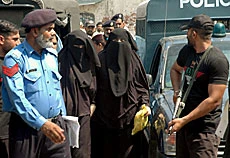 Red Mosque Cleared of Militants