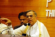 NRI Billionaire Out to Make a Difference