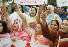 Petitions Filed in SC for Sharifs’ Return