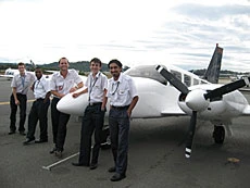 Learn to Fly With Australian Wings