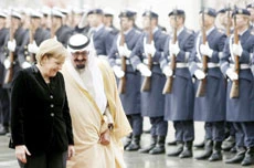 Merkel Backs King’s Peace Initiatives