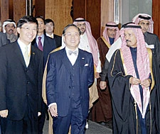 HK Offers Saudis 1-Month Free Visa to Woo Investment