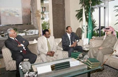 Prince Alwaleed Receives Adviser to Sudanese President