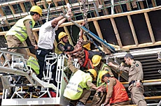 3 Die in Dammam Bridge Collapse