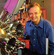 HP Researchers Find New Basic Element for Electronic Circuits