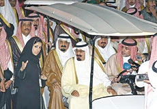 King Abdullah Opens Key KAEC Projects