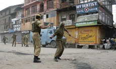 Kashmiri Muslims hold massive protest