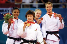 Japanese judokas score golden treble