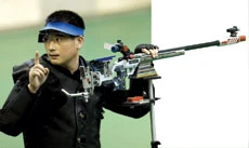 Trigger-happy Emmons blows golden chance