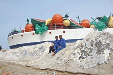 Facelift for fruit boat