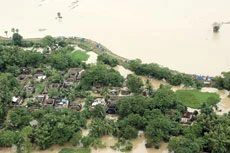 Floods spread in east India