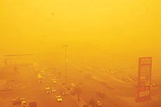Sandstorms blanket Riyadh, Dammam