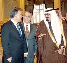 Gul eyes stronger Saudi ties