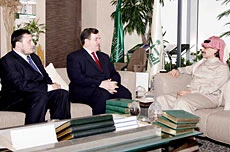 Prince Alwaleed receives president of Islamic Union & Mufti of Kosovo