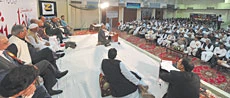 ‘Un-faramosh-able’ mushaira wows Jeddah fans