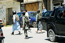 Pakistan rushes troops to Buner