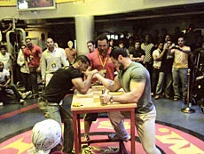 Arm Wrestling Tournament at Gold’s Gym a big draw