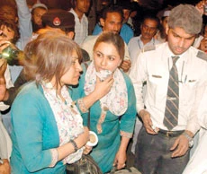 11 die in Peshawar bombing