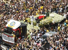 Massive farewell to Aquino