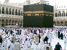 Mobile phone menace in holy place
