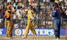Australia humiliates India to wrap up one-day series