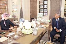 Prince Alwaleed gets progress report on Eritrean charity work