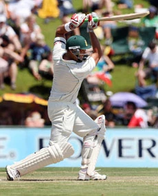Cricket: Kallis hits unbeaten century