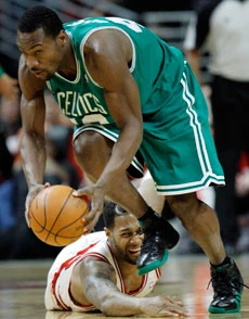 Celtics win 10th straight game