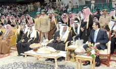 Crown prince, Bahraini king discuss issues