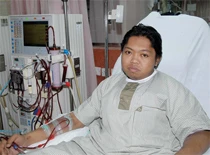 Dialysis centers unable to cope with growing number of patients