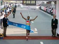 Gebrselassie wins Dubai Marathon