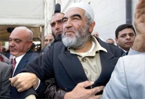 Israeli court jails Muslim leader for attacking cop