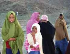 In Yemen, Somali refugees beg to survive