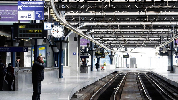 Wildcat strike by drivers disrupts train travel in Belgium