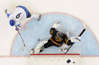 Sweden, Finland, Czechs continue winning streak