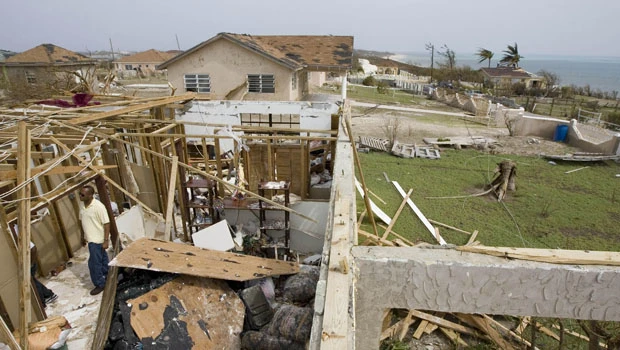 Study: Warming to bring stronger hurricanes