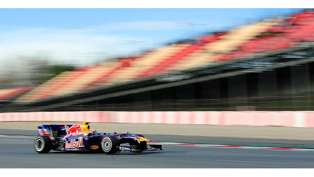 Red Bull fastest as last F1 test gets under way