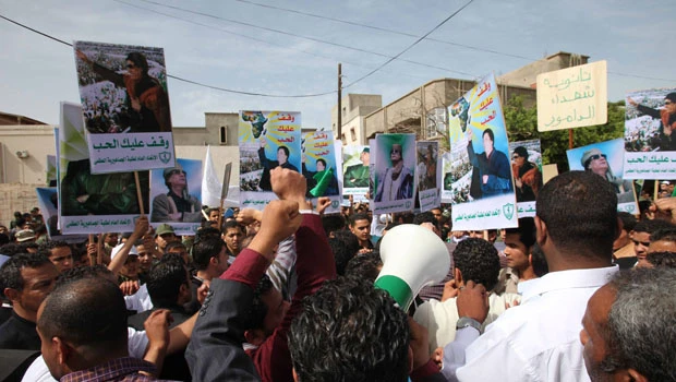 Libyan students support Qaddafi's call for Swiss jihad
