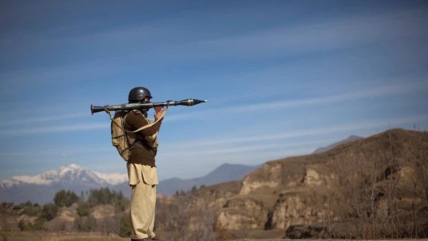 Afghan government tightens coverage of Taleban attacks