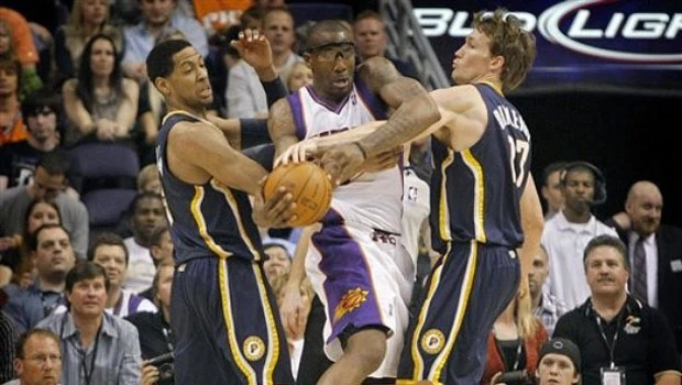 Suns too hot for Pacers in game marred by fights