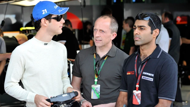 Chandhok just a spectator on first day in F1