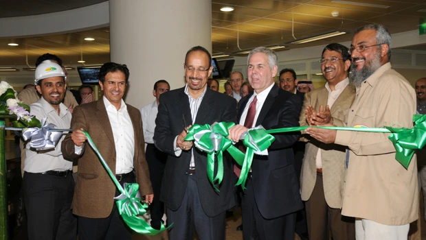 SASREF opens ultra-low sulfur diesel unit