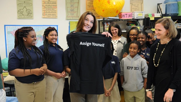 Chili Bowl, schoolkids for chic French first lady